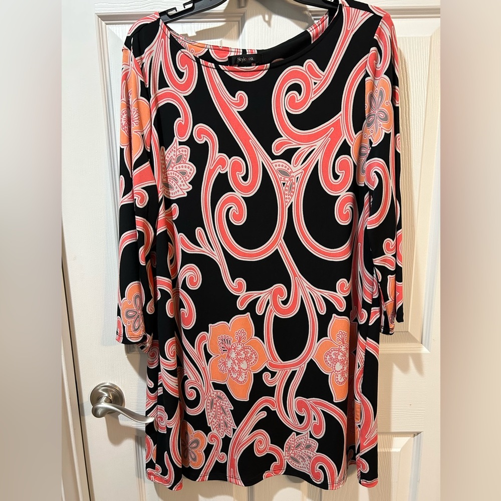 Style & Co tunic, size Large, NWOT